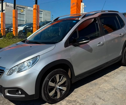 Peugeot 2008 2019 Prata — foto 1 de 3