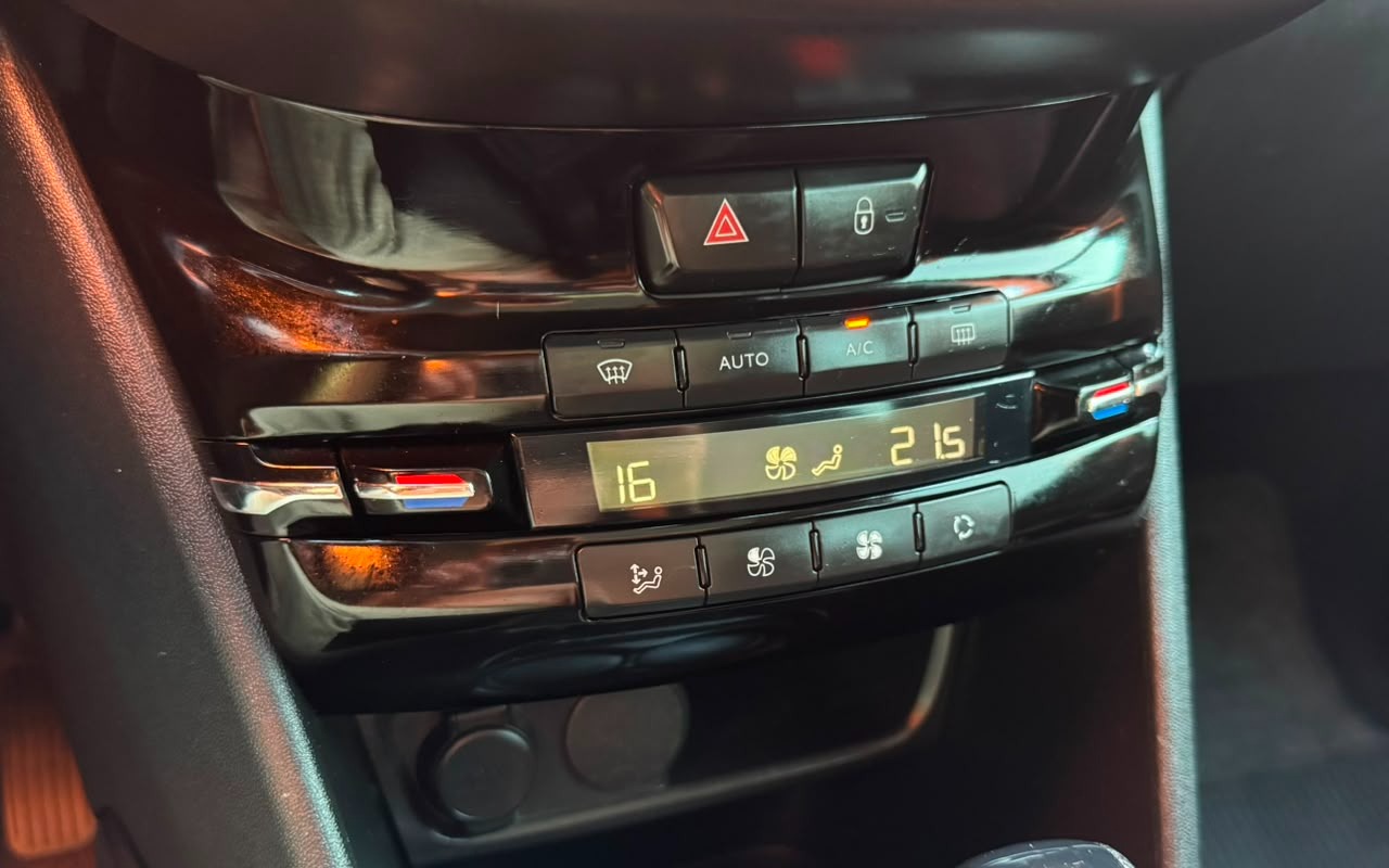 imagem-https://www.socarrao.com.br/sc-vehicle-images-prod/2910828/1785332926575-V2hhdHNBcHAgSW1hZ2UgMjAyNi0wNy0yOCBhdCAxNS4yMy40MC5qcGVn.jpeg