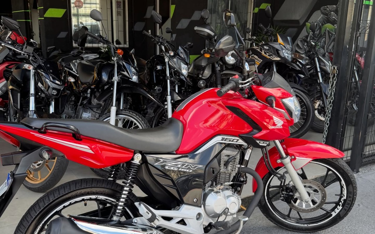 imagem-https://www.socarrao.com.br/sc-vehicle-images-prod/2910968/1785333224365-NjU1ODYzNjc2XzE4MTA2OTEzOTUzODQyMjQ4XzczMzE2MzQyMjAwMDY4MjQyMDNfbi5qcGc.jpg