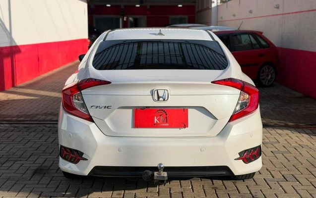 imagem-https://www.socarrao.com.br/sc-vehicle-images-prod/2911188/1790109084513-8317742_13_B_6e06345647.jpeg