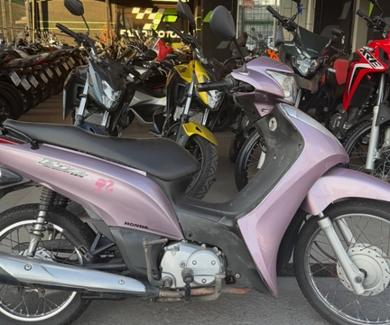 Honda BIZ 125 ES/ 125 ES FLEX 2011 Rosa — foto 1 de 3