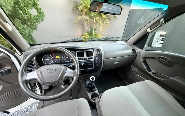imagem-https://www.socarrao.com.br/sc-vehicle-images-prod/2911769/1785788089997-8326205_13_B_69eb68e318.jpeg