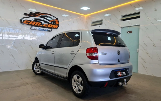 imagem-https://www.socarrao.com.br/sc-vehicle-images-prod/2911783/1785335125683-NC5qcGc.jpg