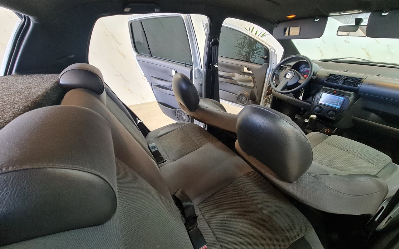 imagem-https://www.socarrao.com.br/sc-vehicle-images-prod/2911783/1785335126470-MTAuanBn.jpg