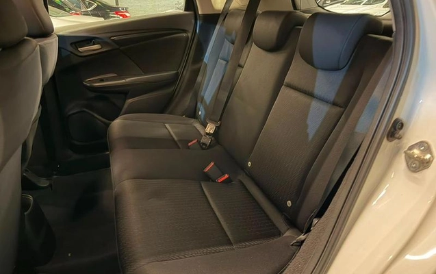 imagem-https://www.socarrao.com.br/sc-vehicle-images-prod/2911863/1790100189244-8309891_1_B_4712077166.jpeg