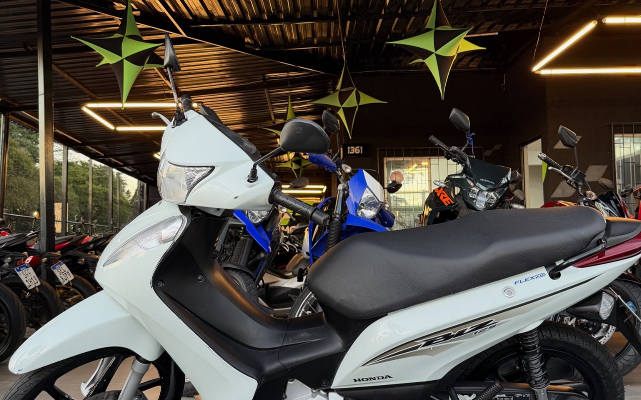 imagem-https://www.socarrao.com.br/sc-vehicle-images-prod/2911889/1785335362734-NzA4NDM2ODYyXzE4MTEzOTkyNjkzODQyMjQ4XzE0MjY5NzEzODY3OTE5MTgwNTZfbi5qcGc.jpg