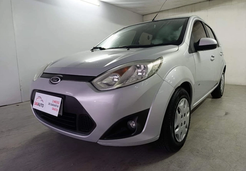 Ford Fiesta 1.6 16V Flex Mec. 5p 2014 Prata — foto 1 de 3