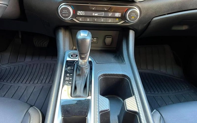 imagem-https://www.socarrao.com.br/sc-vehicle-images-prod/2912064/1789130902583-8326556_17_B_0e9f0551fd.jpeg