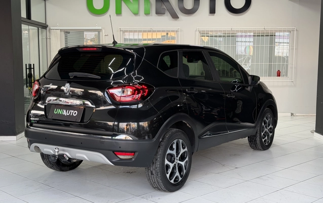 imagem-https://www.socarrao.com.br/sc-vehicle-images-prod/2912330/1785336305371-003_067d2305f970aa93a2db19b0732075e4.jpeg