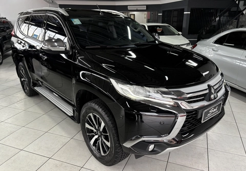 Mitsubishi Pajero 2020 Preto — foto 1 de 3