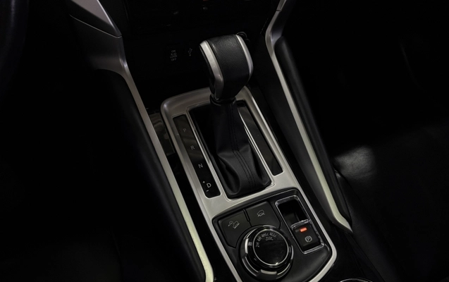 imagem-https://www.socarrao.com.br/sc-vehicle-images-prod/2912370/1785336386229-XTlDhYr9jeFC1Z7E9vkajZ6zkk0uiOaW.jpg