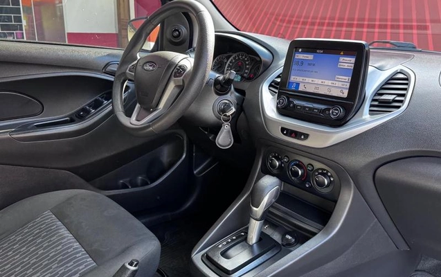 imagem-https://www.socarrao.com.br/sc-vehicle-images-prod/2912586/1789069027795-8288850_6_B_6e70807401.jpeg