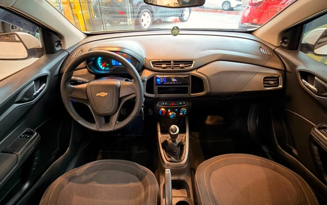 imagem-https://www.socarrao.com.br/sc-vehicle-images-prod/2912658/1785337155722-2f0f414a-d9f6-4842-871f-0114381f4cb1.jpg