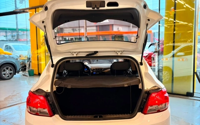 imagem-https://www.socarrao.com.br/sc-vehicle-images-prod/2912658/1785337155729-7986a18f-da8a-45ff-8344-5d109fe7fc92.jpg