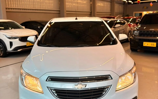 imagem-https://www.socarrao.com.br/sc-vehicle-images-prod/2912658/1785337155729-b15635ee-4b4f-4a53-a513-53ef98fdd1ae.jpg