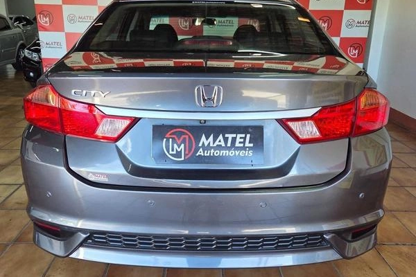 imagem-https://www.socarrao.com.br/sc-vehicle-images-prod/2912910/1785337601380-8186074_0_B_6d97b58ca8.jpeg