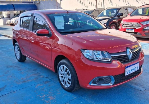 Renault Sandero 2016 Vermelho — foto 1 de 3