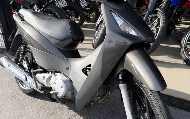 imagem-https://www.socarrao.com.br/sc-vehicle-images-prod/2913173/1785338273107-NzI5NzA1NjkxXzE4MTE3NjMyMTU1ODQyMjQ4XzMwMTUzNDgxOTU1MDAzMjk5MDVfbiAoMSkuanBn.jpg