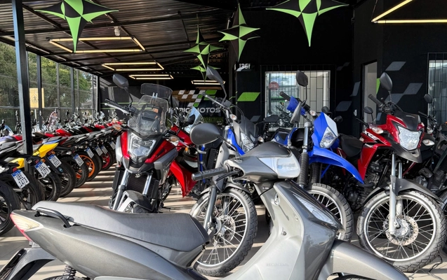 imagem-https://www.socarrao.com.br/sc-vehicle-images-prod/2913173/1785338273226-NzMwMzEzMTQ3XzE4MTE3NjMyMTQ2ODQyMjQ4XzEwNjA0MTQ5MzI3MzAxNDM2NThfbi5qcGc.jpg