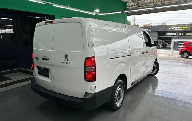 imagem-https://www.socarrao.com.br/sc-vehicle-images-prod/2913670/1788978738101-gb-62d92ca.jpeg