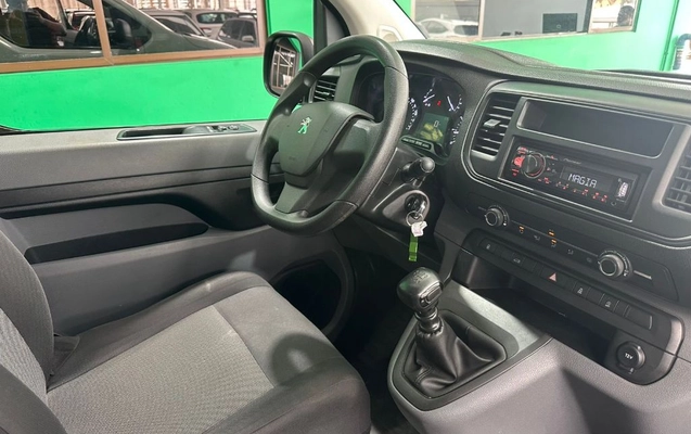 imagem-https://www.socarrao.com.br/sc-vehicle-images-prod/2913670/1788978738110-gb-77b24b6.jpeg