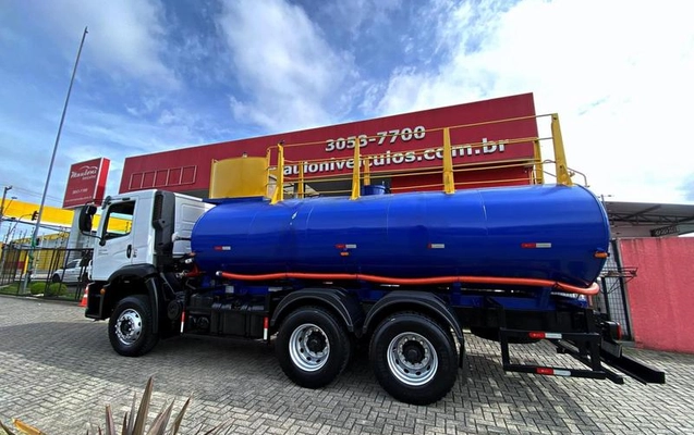 imagem-https://www.socarrao.com.br/sc-vehicle-images-prod/2913863/1788354708785-8199626_19_B_2d89e655ed.jpeg