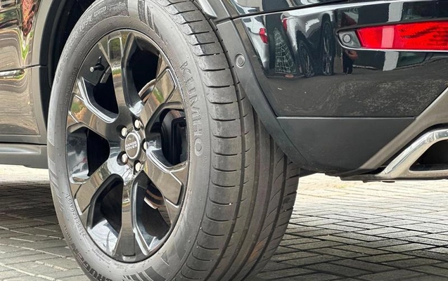 imagem-https://www.socarrao.com.br/sc-vehicle-images-prod/2914400/1789470136420-8318500_7_B_2c1969e2dd.jpeg