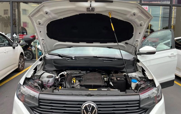 imagem-https://www.socarrao.com.br/sc-vehicle-images-prod/2914693/1790093330762-8327167_16_B_35f25ad70c.jpeg