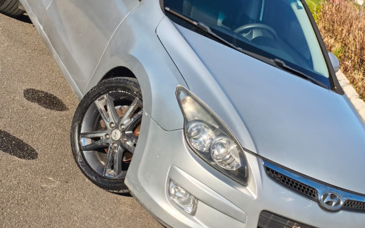 imagem-https://www.socarrao.com.br/sc-vehicle-images-prod/2915418/1785343536477-V2hhdHNBcHAgSW1hZ2UgMjAyNi0wNy0yOCBhdCAxNy4yMi4xNi5qcGVn.jpeg