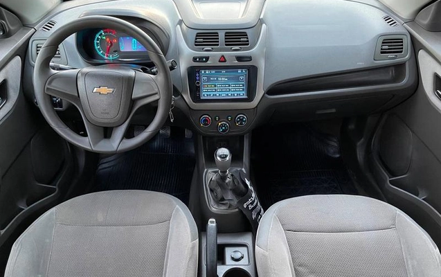 imagem-https://www.socarrao.com.br/sc-vehicle-images-prod/2915751/1788361933658-8298069_10_B_169eaff609.jpeg