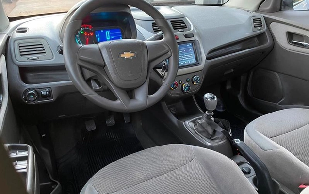 imagem-https://www.socarrao.com.br/sc-vehicle-images-prod/2915751/1788361933660-8298069_11_B_1f0cb12641.jpeg