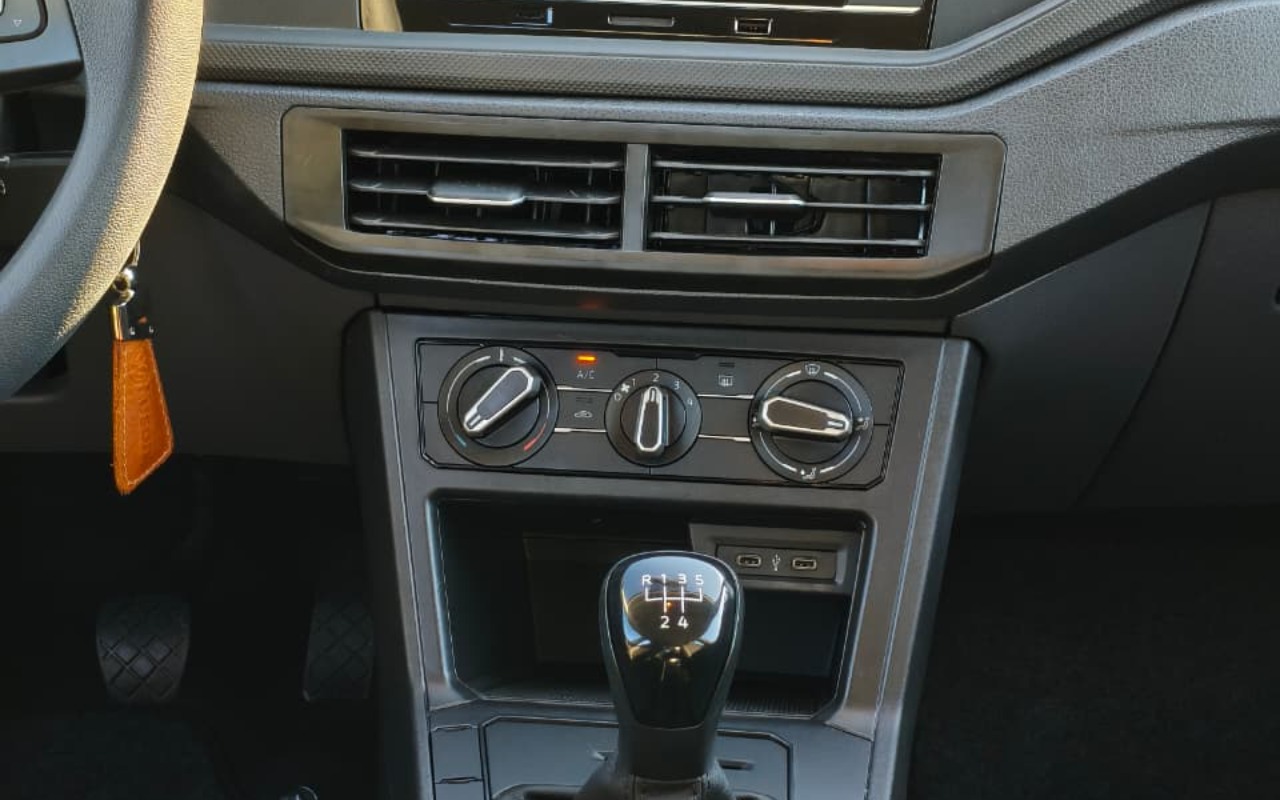 imagem-https://www.socarrao.com.br/sc-vehicle-images-prod/2915856/1785344494714-V2hhdHNBcHAgSW1hZ2UgMjAyNi0wNy0yOCBhdCAxNy4yNy40NC5qcGVn.jpeg