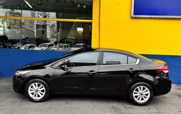 imagem-https://www.socarrao.com.br/sc-vehicle-images-prod/2916498/1789041559382-97fd3a4035da4fd986f23d81036d5b0b_1785345882139.jpg