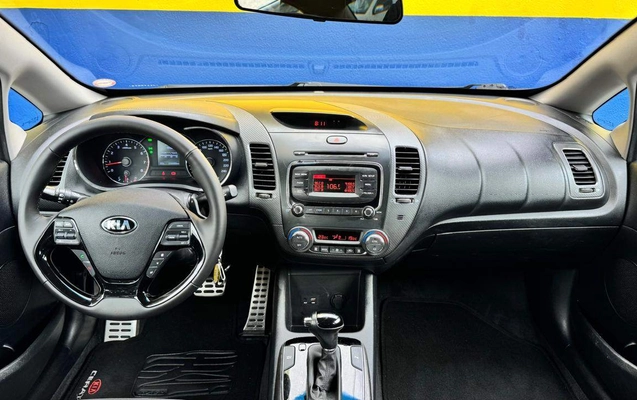 imagem-https://www.socarrao.com.br/sc-vehicle-images-prod/2916498/1789041559388-e030f716d9fb41e7bb443d87b40d30f3_1785345882162.jpg