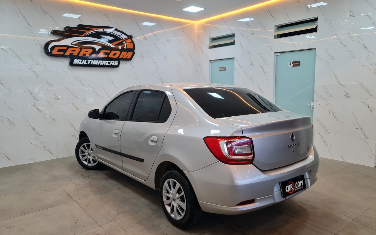 imagem-https://www.socarrao.com.br/sc-vehicle-images-prod/2916509/1785346083706-Ni5qcGc.jpg