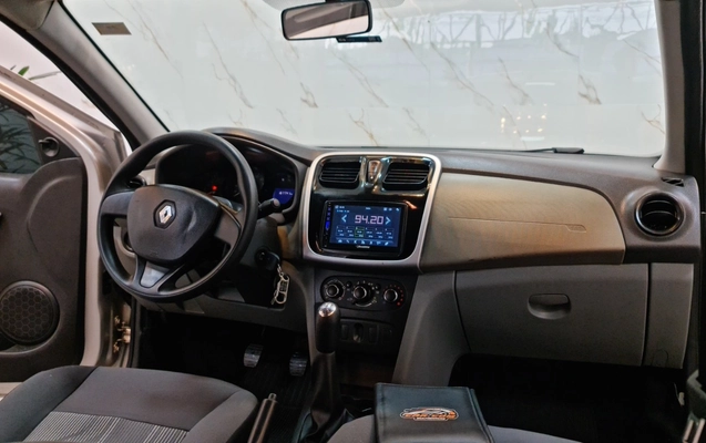 imagem-https://www.socarrao.com.br/sc-vehicle-images-prod/2916509/1785346083846-Ny5qcGc.jpg
