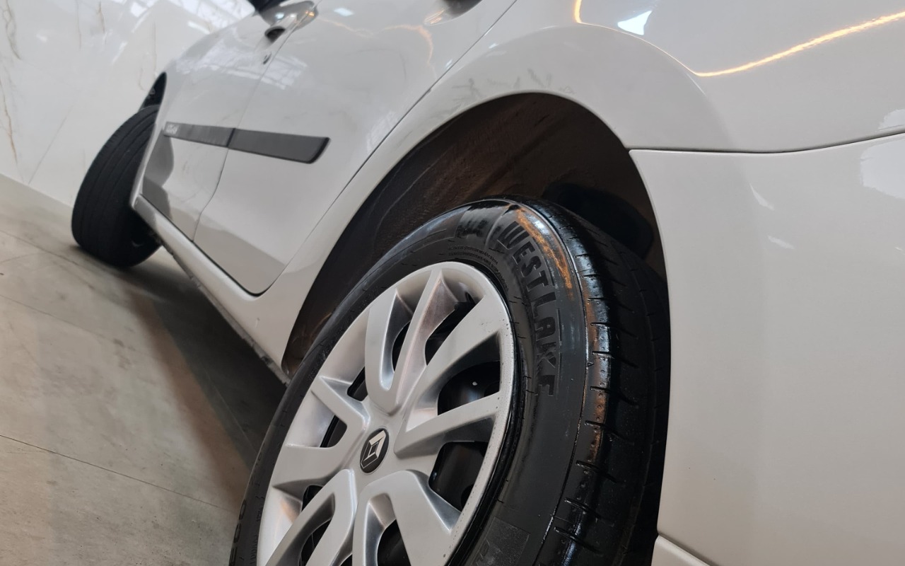imagem-https://www.socarrao.com.br/sc-vehicle-images-prod/2916509/1785346085103-MTYuanBn.jpg