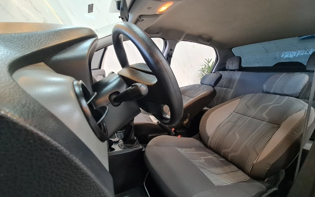 imagem-https://www.socarrao.com.br/sc-vehicle-images-prod/2916509/1785356908830-RXh0cmEgKDQpLmpwZw.jpg