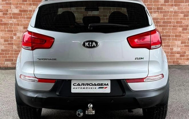 imagem-https://www.socarrao.com.br/sc-vehicle-images-prod/2916520/1785505102589-8327574_5_B_6d2785ea88.jpeg