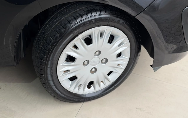 imagem-https://www.socarrao.com.br/sc-vehicle-images-prod/2916827/1788972596256-003_688c11d639f9ca5a729cd5ad8471965a.jpeg