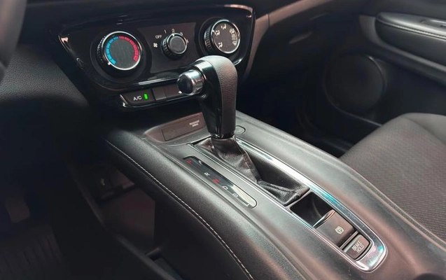 imagem-https://www.socarrao.com.br/sc-vehicle-images-prod/2916976/1787167195677-8324405_6_B_22cce2691d.jpeg