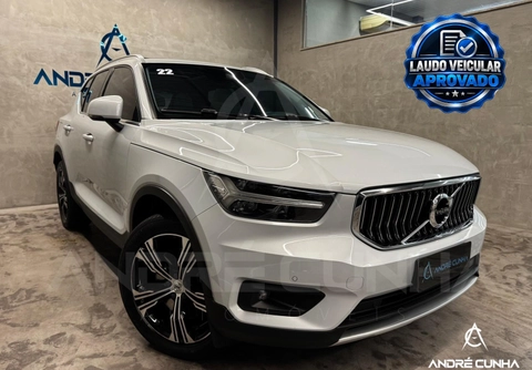 Volvo XC40 2022 Prata — foto 1 de 3