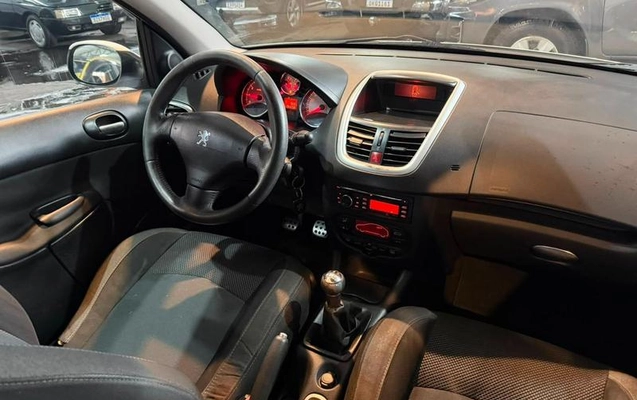 imagem-https://www.socarrao.com.br/sc-vehicle-images-prod/2917285/1788975656711-8292601_11_B_7f788bc927.jpeg