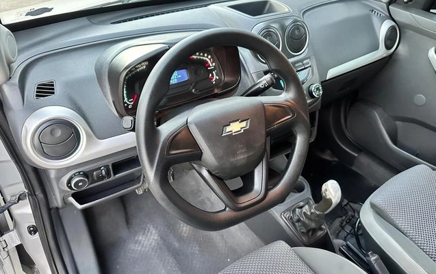 imagem-https://www.socarrao.com.br/sc-vehicle-images-prod/2917506/1788361939260-8327833_9_B_0a10f7d7f8.jpeg