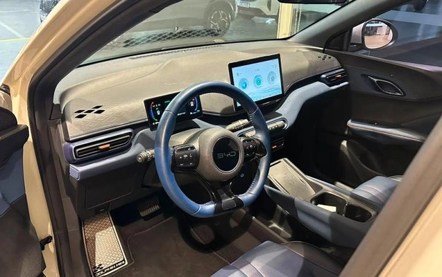 imagem-https://www.socarrao.com.br/sc-vehicle-images-prod/2918101/1788531784132-8328033_0_B_373df208b7.jpeg