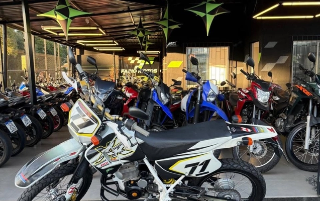 imagem-https://www.socarrao.com.br/sc-vehicle-images-prod/2918180/1785349761100-NzQ4Mjg3NDQ5XzE4MTE5MTg0MDcwODQyMjQ4XzY1NzUxOTczNTYwOTAxOTIzODhfbi5qcGc.jpg
