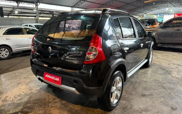 imagem-https://www.socarrao.com.br/sc-vehicle-images-prod/2918476/1785350194081-8322928_13_B_599aa14274.jpeg
