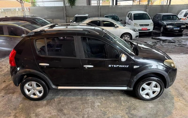 imagem-https://www.socarrao.com.br/sc-vehicle-images-prod/2918476/1785350194101-8322928_13_B_b67aab5afd.jpeg