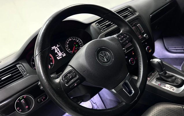 imagem-https://www.socarrao.com.br/sc-vehicle-images-prod/2918730/1788730348107-034f97c3-3059-46bd-9fcd-355c6c6a7bc6.jpg
