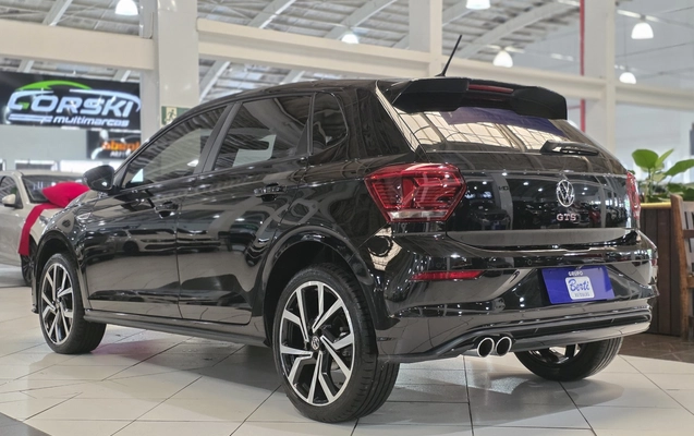 imagem-https://www.socarrao.com.br/sc-vehicle-images-prod/2918933/1785351357200-1_034133.jpg
